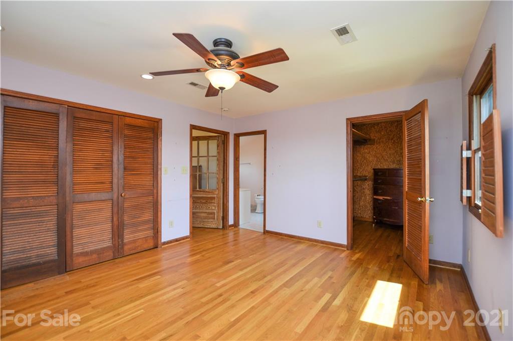 601 North Meadow Road Harmony, NC 28634 - Photo 20 of 28 Gallery Image 20