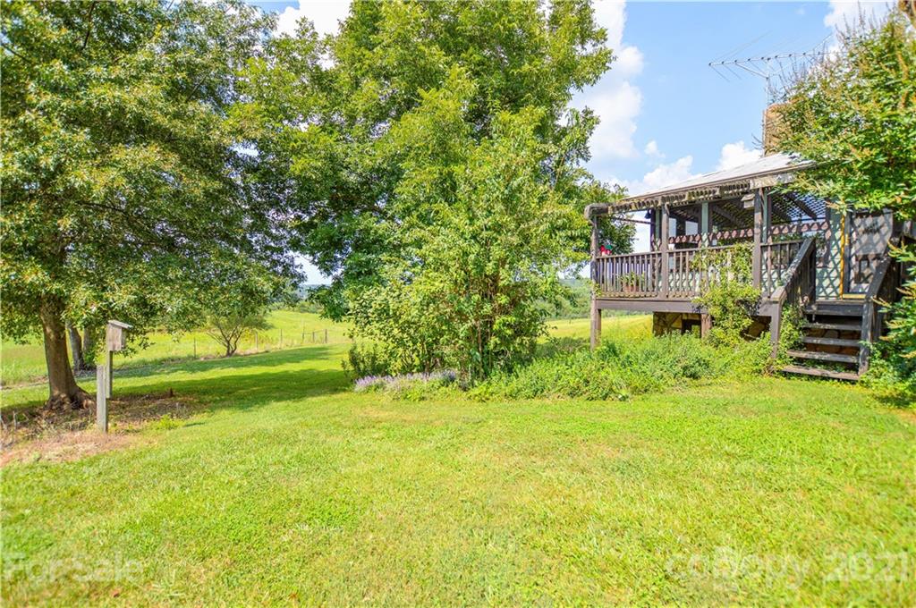 601 North Meadow Road Harmony, NC 28634 - Photo 7 of 28 Gallery Image 7