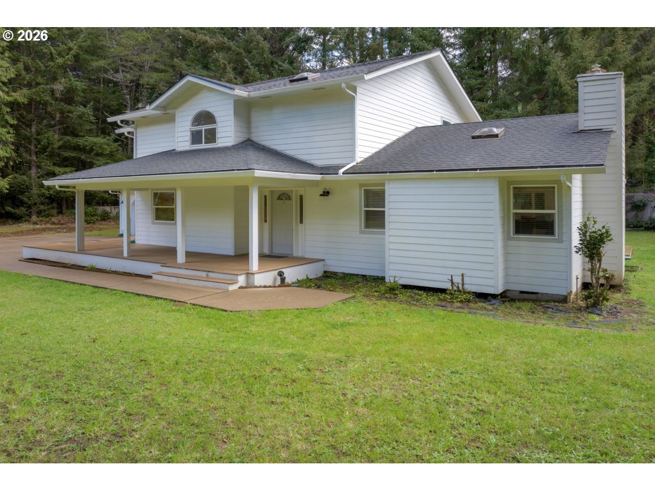 4847 Darlings Loop Florence, OR 97439 - Photo 4 of 47 Gallery Image 4