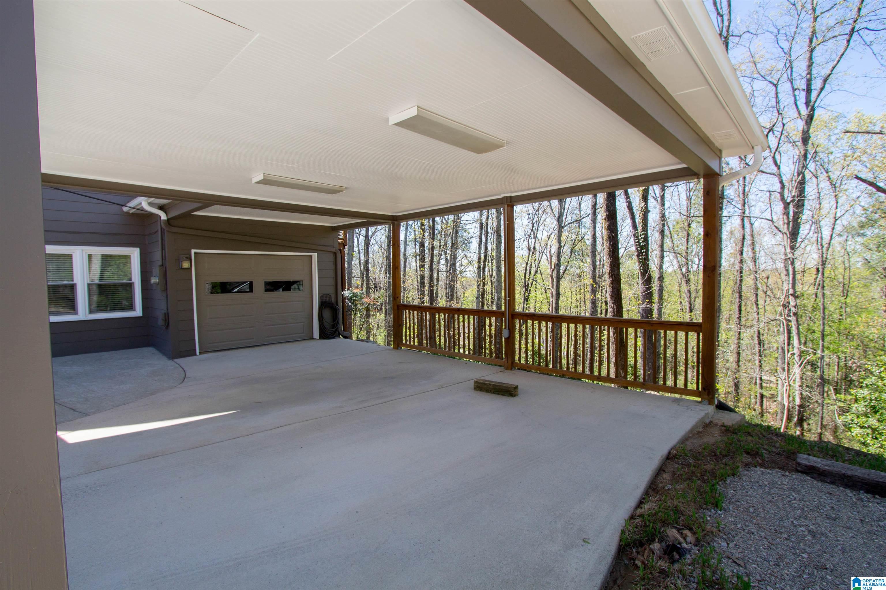 3902 South Shades Crest Road Birmingham, AL 35244 - Photo 4 of 20