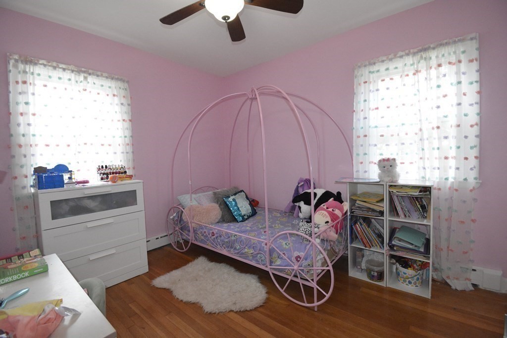 31 Wing Road Acushnet, MA 02743 - Photo 7 of 10