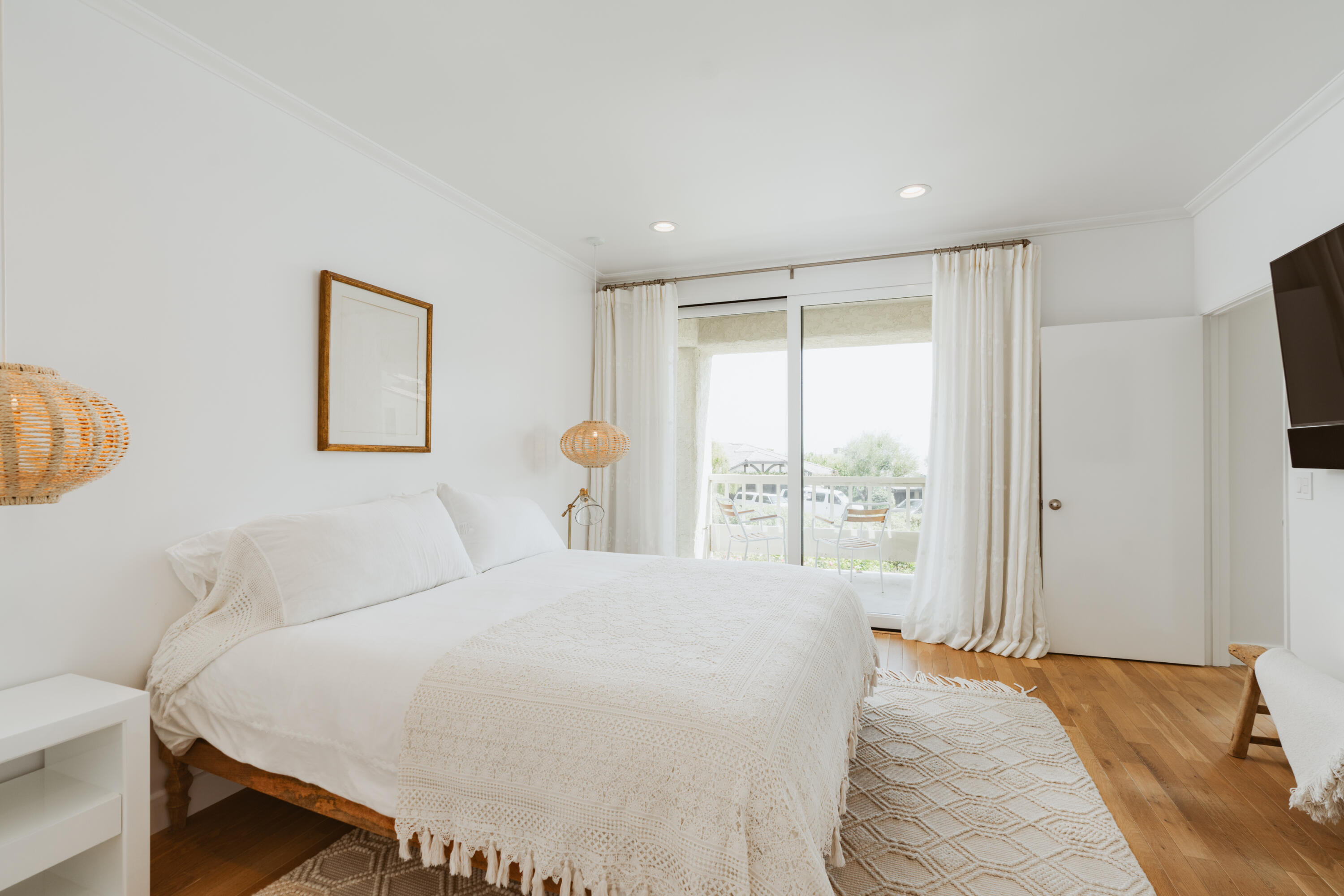 60 Seaview Drive Santa Barbara, CA 93108 - Photo 22 of 31 a bedroom with a large bed and a large window