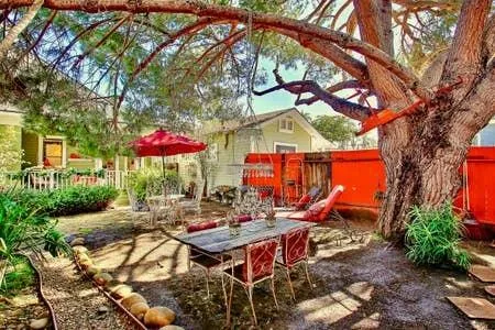 $5,700 | 128 West De La Guerra Street, Santa Barbara, CA 93101