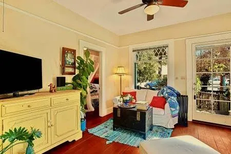 $5,700 | 128 West De La Guerra Street, Santa Barbara, CA 93101