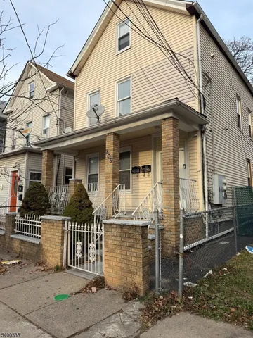 $530,000 | 209 Inslee Place, Elizabeth Port, NJ 07206