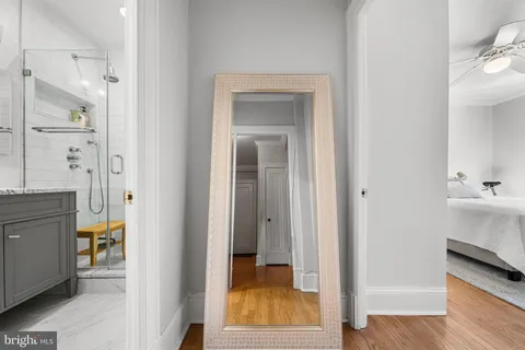 $389,999 | 3616 Connecticut Avenue Northwest, Unit 201, Washington, DC 20008