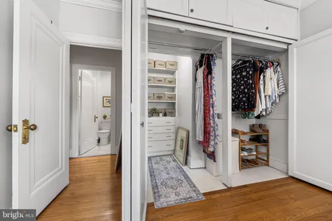 $389,999 | 3616 Connecticut Avenue Northwest, Unit 201, Washington, DC 20008