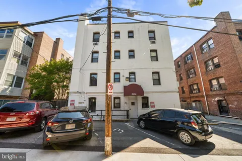 $389,999 | 3616 Connecticut Avenue Northwest, Unit 201, Washington, DC 20008
