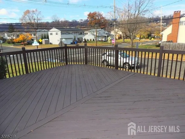 $599,999 | 52 Greenbrook Road, Middlesex, NJ 08846