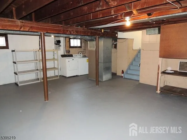 $599,999 | 52 Greenbrook Road, Middlesex, NJ 08846