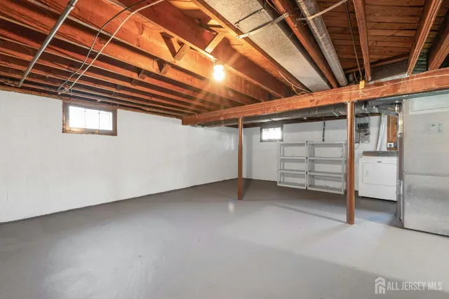 $599,999 | 52 Greenbrook Road, Middlesex, NJ 08846