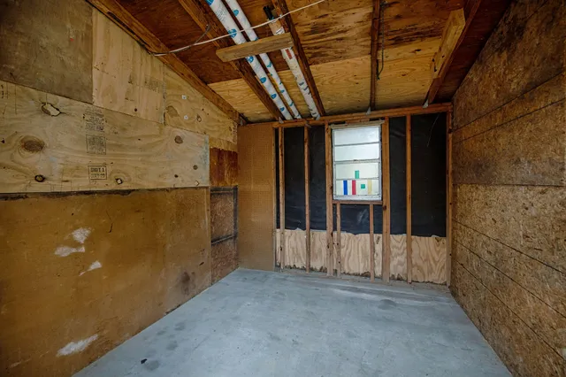 $1,525 | 131 Bayou View Drive, Unit B, Fort Walton Beach, FL 32547