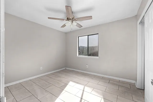 $1,525 | 131 Bayou View Drive, Unit B, Fort Walton Beach, FL 32547