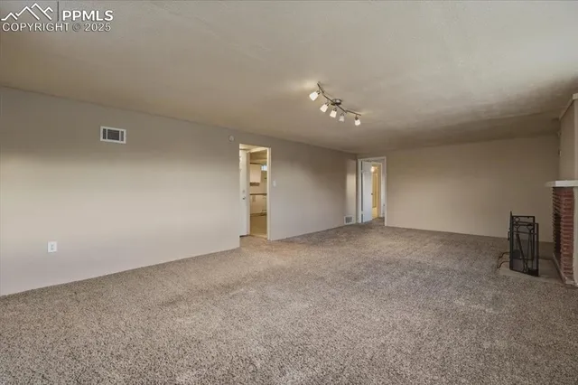 a view of empty room