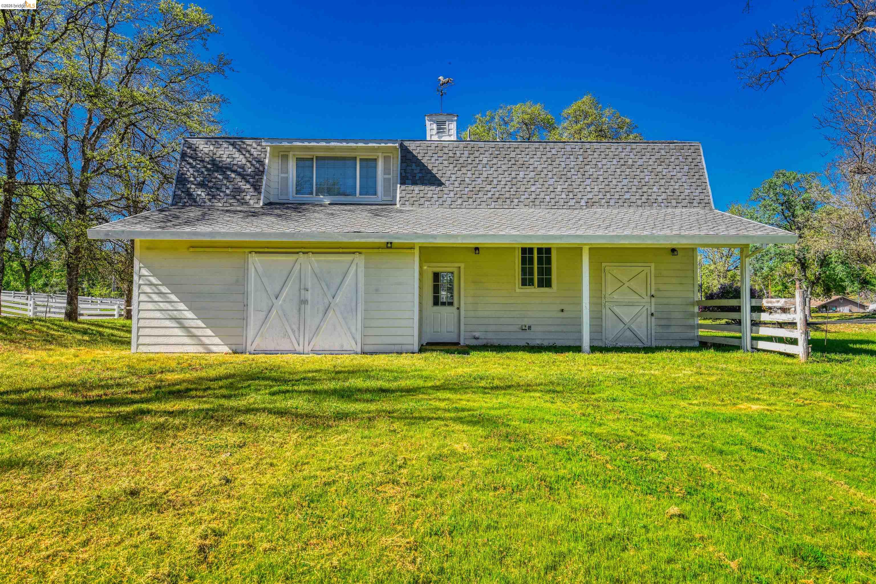 13301 Clements Road Groveland, CA 95321 - Photo 8 of 45