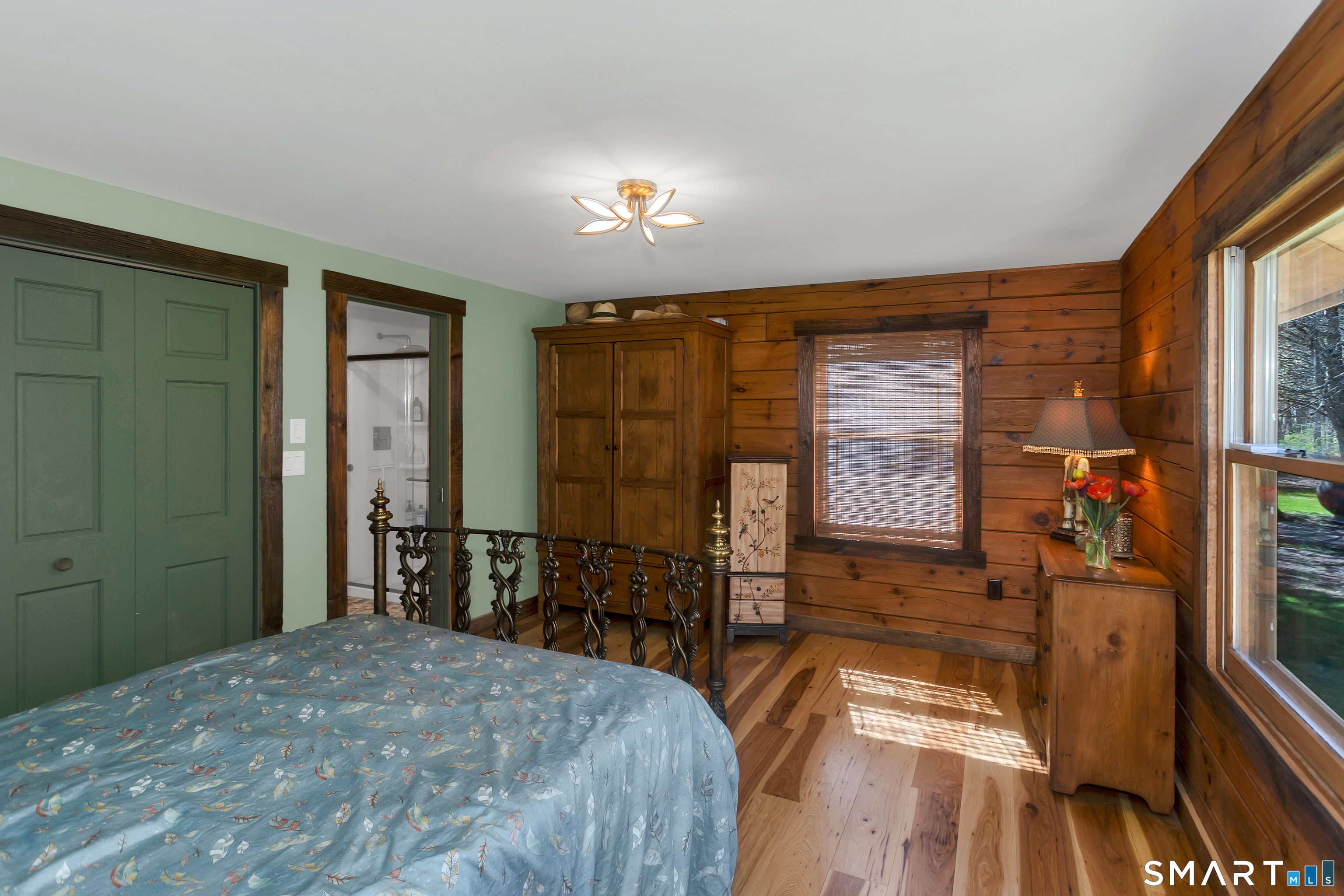 174 South Grand Street Suffield, CT 06093 - Photo 19 of 40
