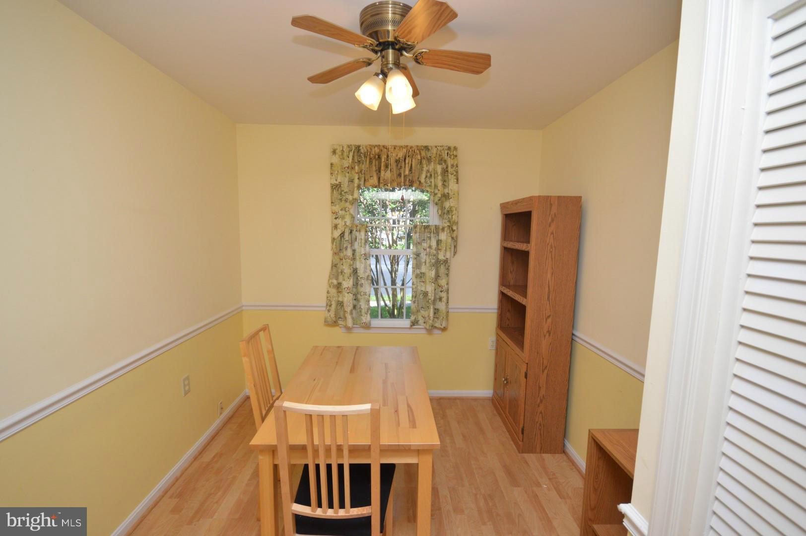 2867 Seminole Road Woodbridge, VA 22192 - Photo 3 of 22 Kitchen