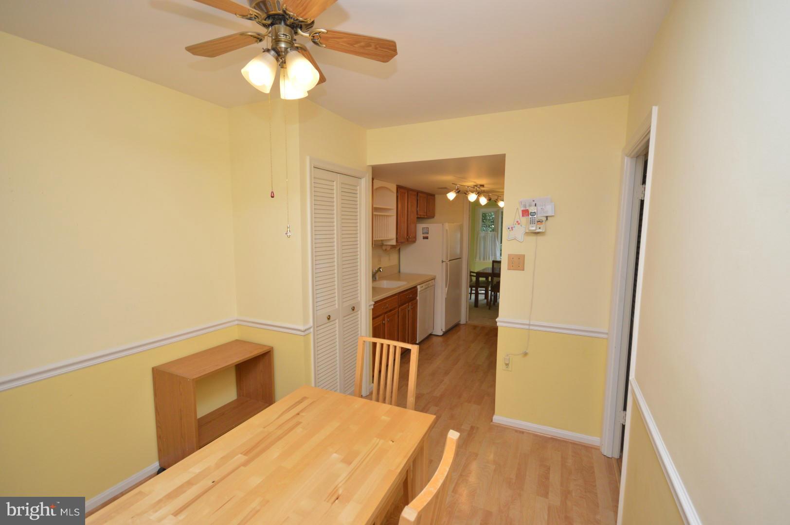 2867 Seminole Road Woodbridge, VA 22192 - Photo 4 of 22 Kitchen