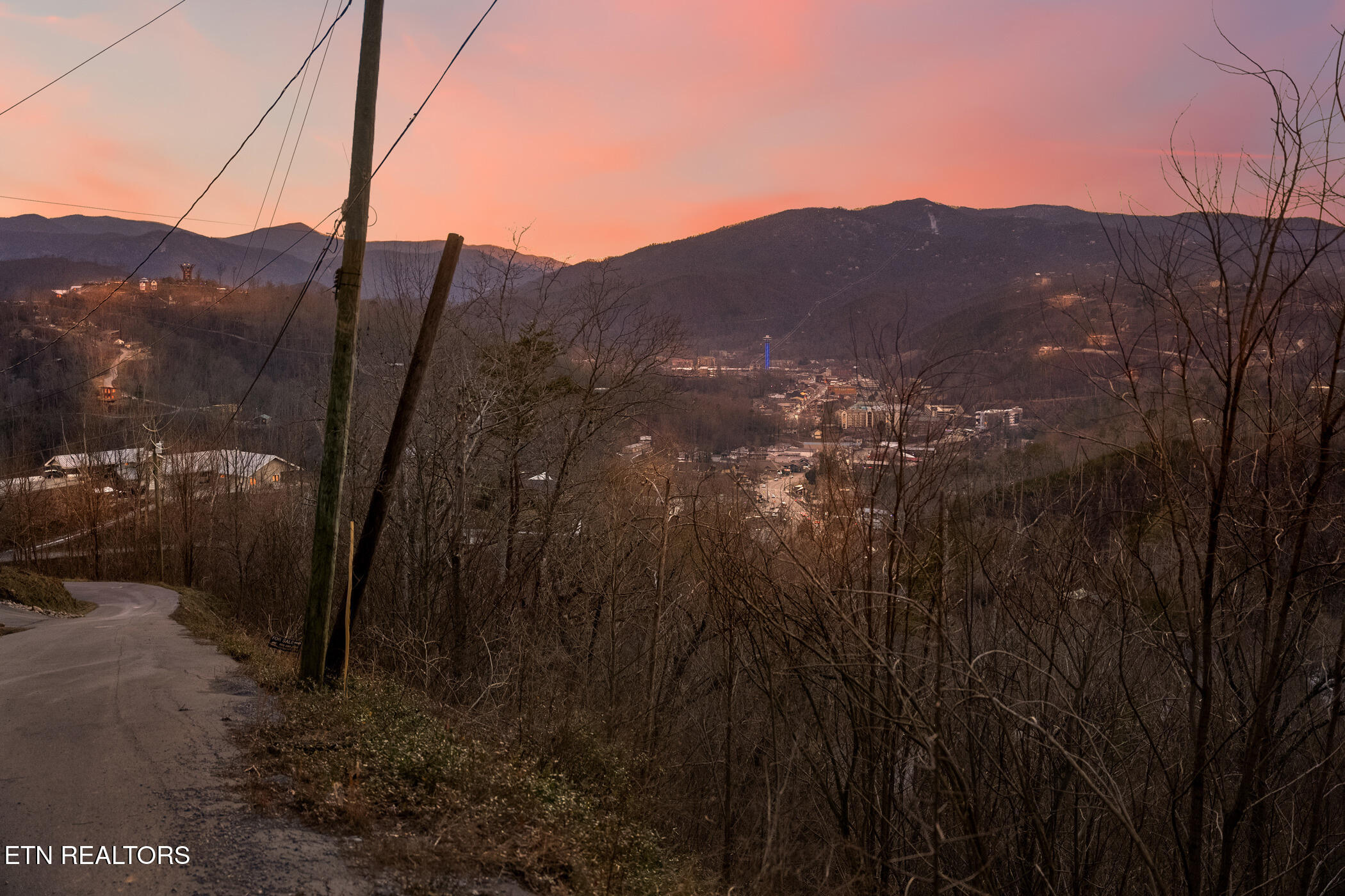 3 Tower Road Gatlinburg, TN 37738 - Photo 3 of 10 DSC05456
