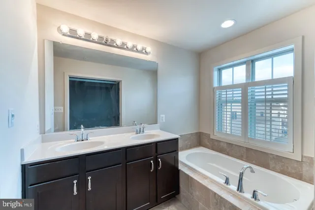 $639,900 | 22559 Clarksburg Road, Clarksburg, MD 20871