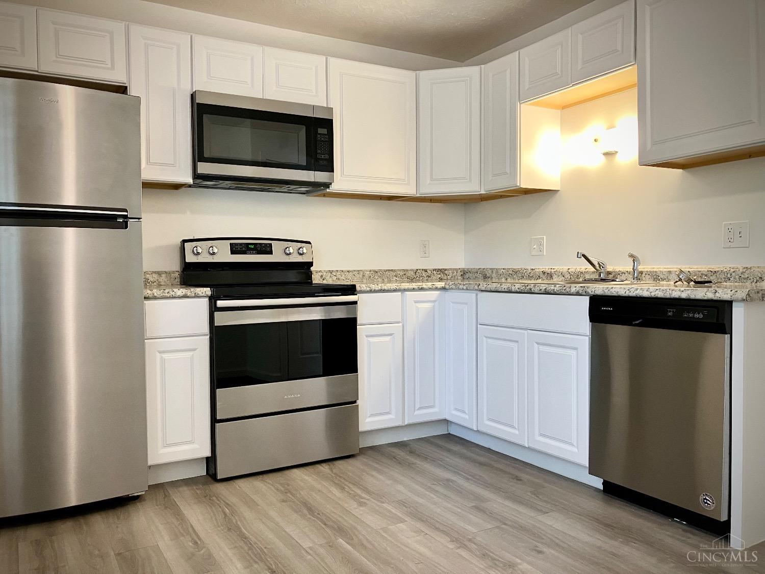 4553 Foley Road, Unit 4 Cincinnati, OH 45238 - Photo 5 of 16