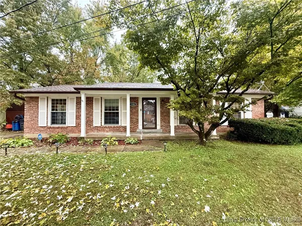 $224,900 | 1103 West Walford Drive, Jeffersonville, IN 47130