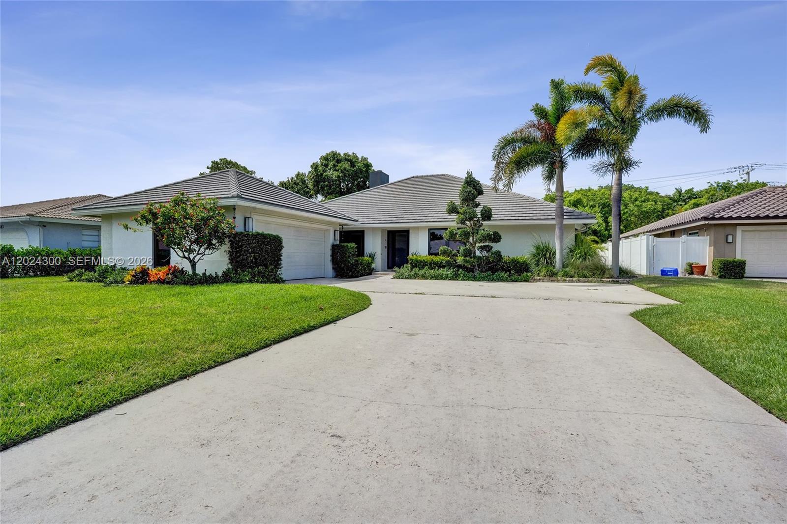 5569 Wind Drift Lane Boca Raton, FL 33433 - Photo 4 of 81