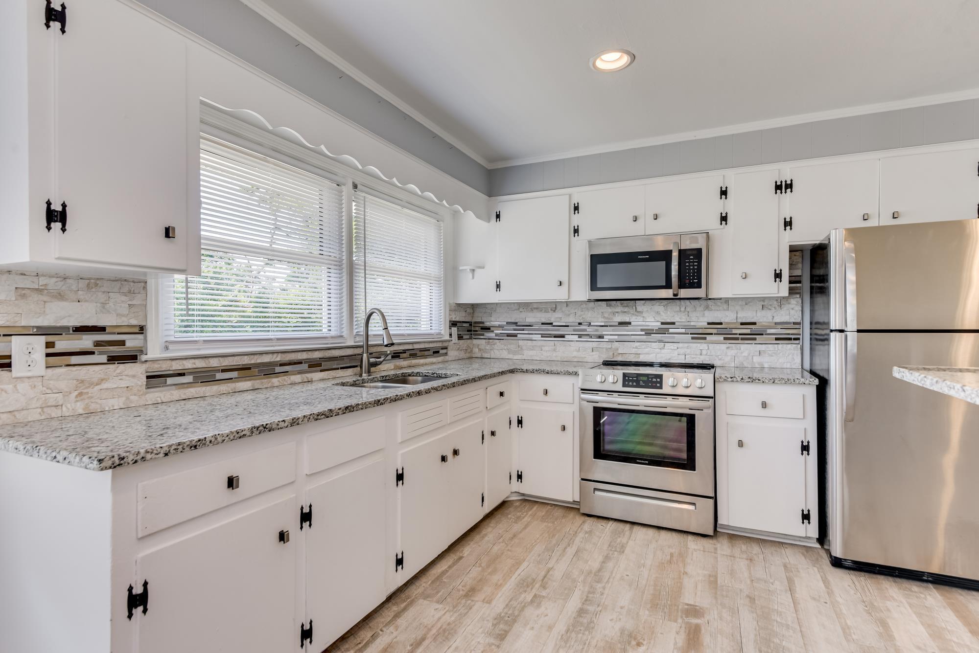 3924 Casa Rosa Avenue Martinez, GA 30907 - Photo 9 of 25 Kitchen view 2
