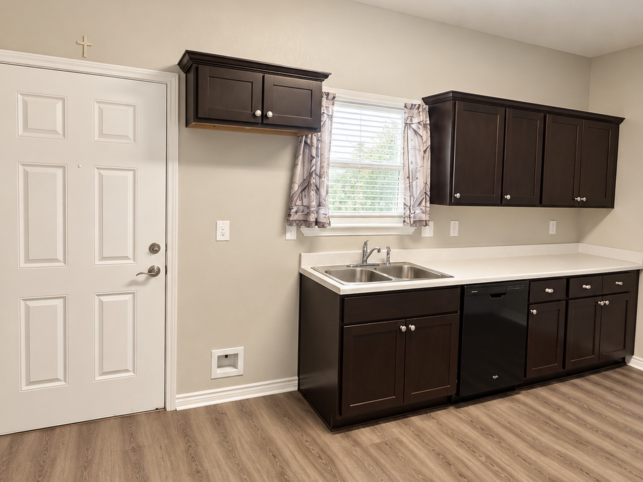 7016 Semmes Street Houston, TX 77093 - Photo 6 of 17 Gallery Image 6