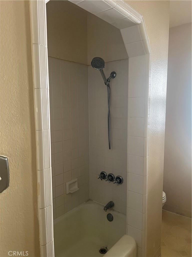 2804 West Ramona Road, Unit A Alhambra, CA 91803 - Photo 8 of 10 Gallery Image 8