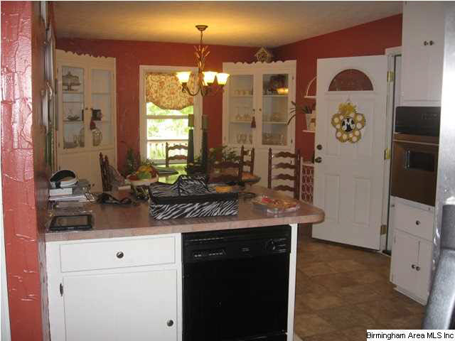 1521 Country Club Road Roanoke, AL 36274 - Photo 2 of 19
