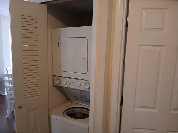$180,000 | 1315 Red Deer Way, Unit 255, Alpharetta, GA 30022