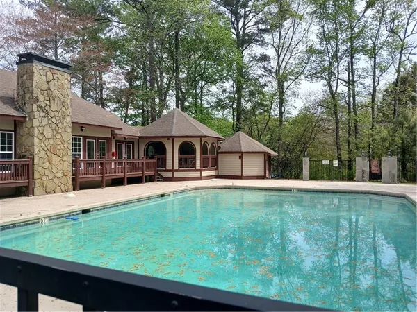 $180,000 | 1315 Red Deer Way, Unit 255, Alpharetta, GA 30022