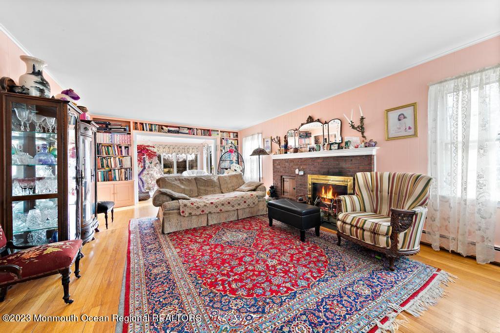 181 Rumson Road Rumson, NJ 07760 - Photo 10 of 35 181RumsonInteriors-5