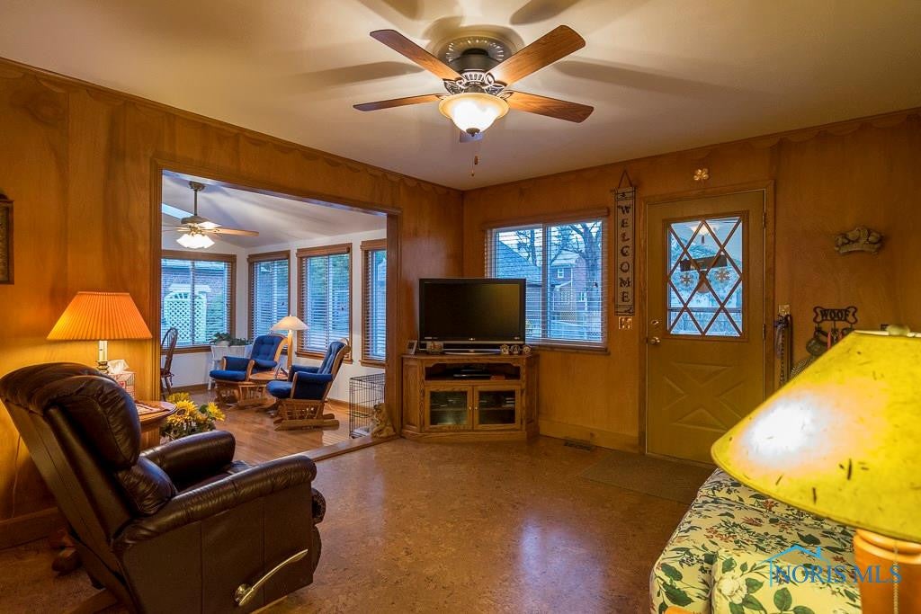 3664 Brookside Road Toledo, OH 43606 - Photo 17 of 29 Gallery Image 17