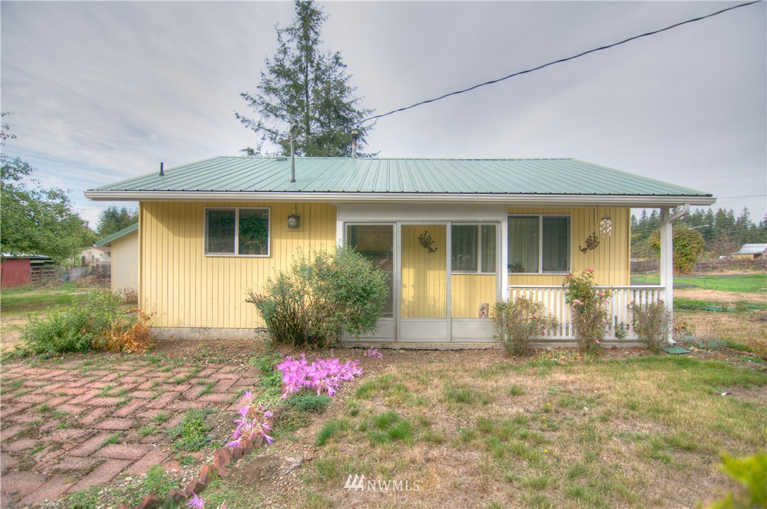 11305 Vail Road Southeast Yelm, WA 98597 - Photo 12 of 15 Gallery Image 12