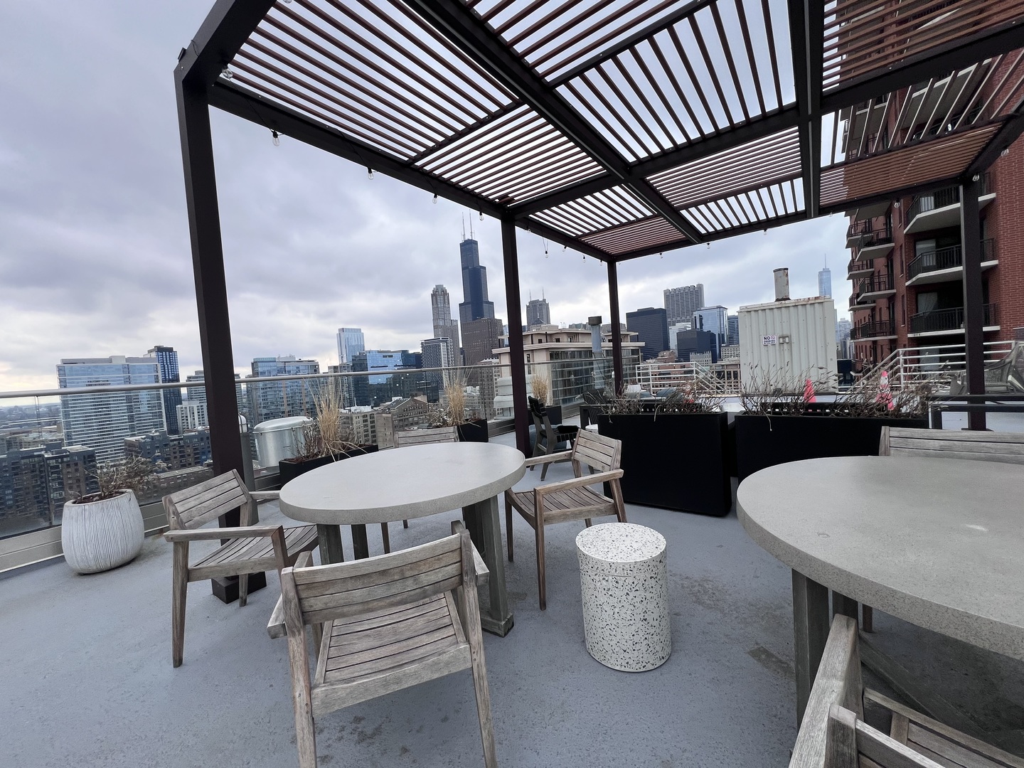 40 East 9th Street, Unit 1601 Chicago, IL 60605 - Photo 39 of 50
