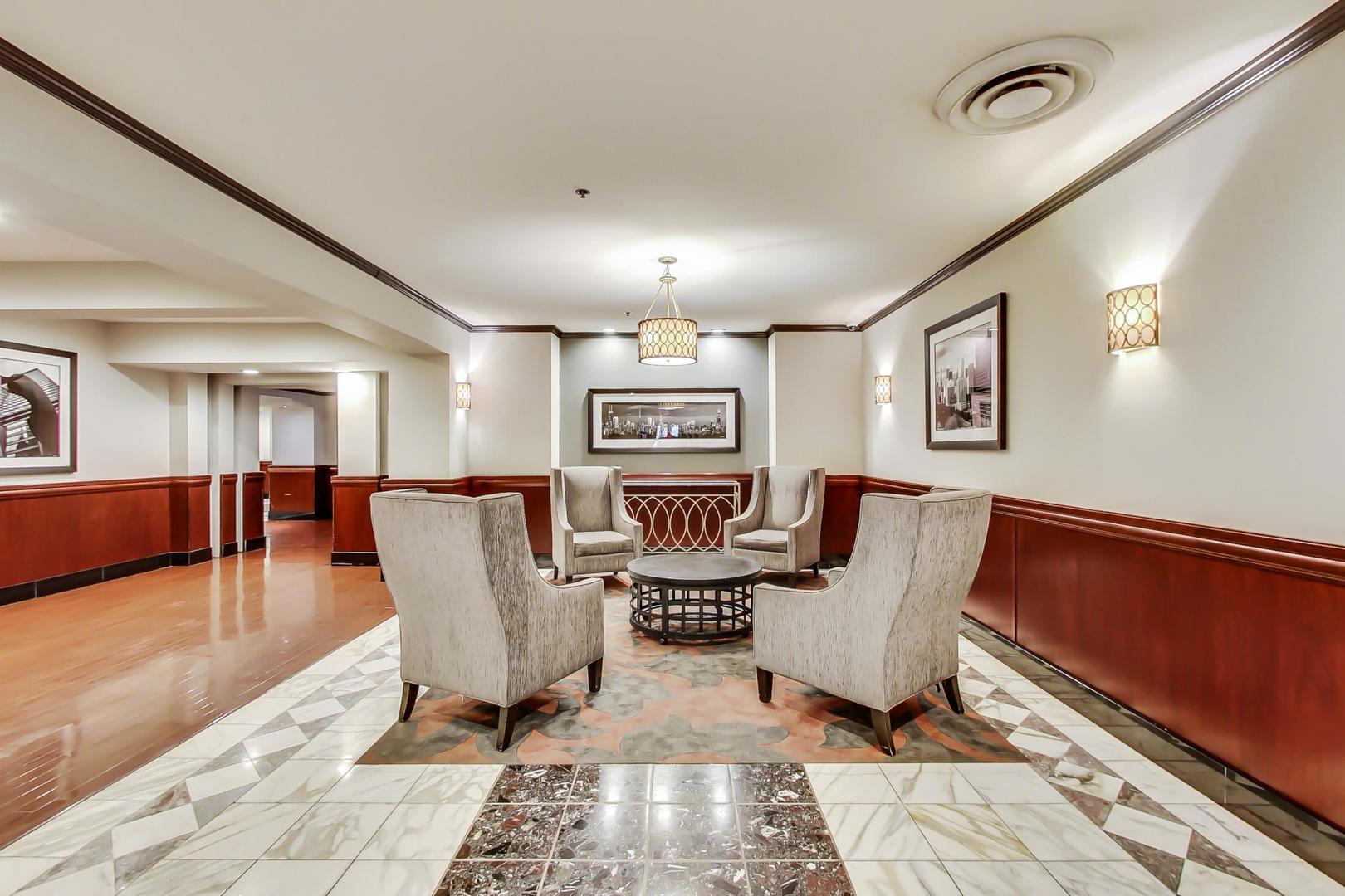 40 East 9th Street, Unit 1601 Chicago, IL 60605 - Photo 48 of 50