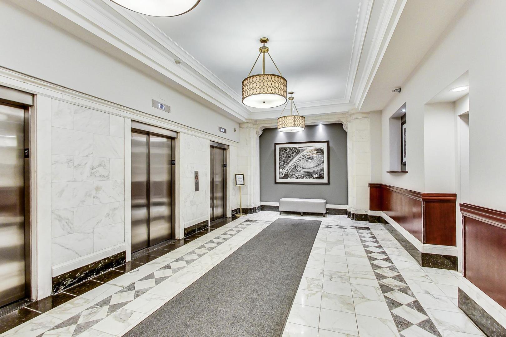 40 East 9th Street, Unit 1601 Chicago, IL 60605 - Photo 49 of 50