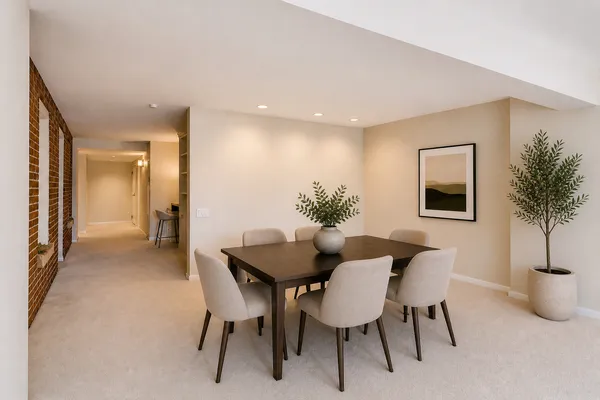 $325,000 | 40 East 9th Street, Unit 1601, Chicago, IL 60605