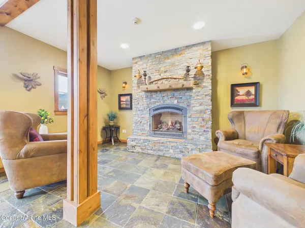 $249,000 | 834 Mc Kinley Avenue West, Unit 201, Kellogg, ID 83837