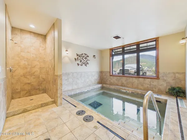 $249,000 | 834 Mc Kinley Avenue West, Unit 201, Kellogg, ID 83837