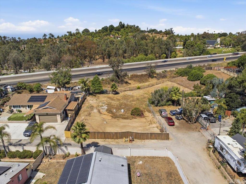 564 Rolling Hills Road Vista, CA 92083 - Photo 2 of 30