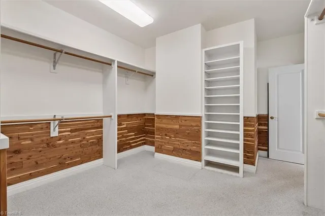 $1,250,000 | 7112 Horseman Court, Summerfield, NC 27358