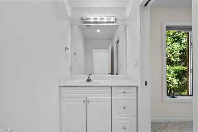 $1,250,000 | 7112 Horseman Court, Summerfield, NC 27358