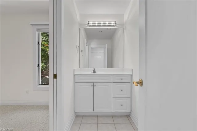 $1,250,000 | 7112 Horseman Court, Summerfield, NC 27358