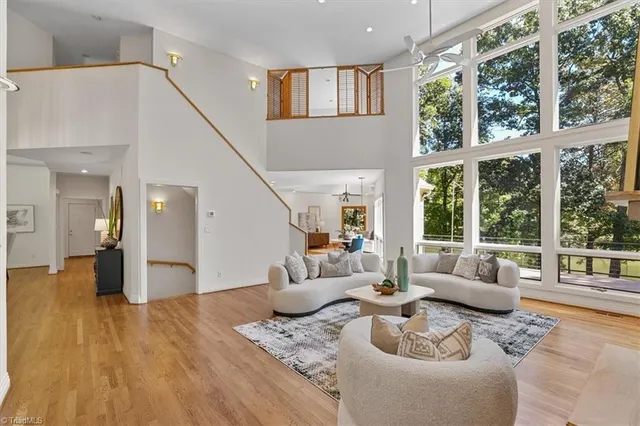 $1,250,000 | 7112 Horseman Court, Summerfield, NC 27358