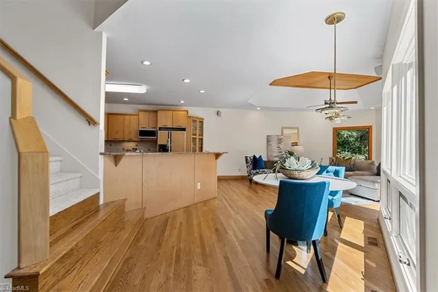 $1,250,000 | 7112 Horseman Court, Summerfield, NC 27358