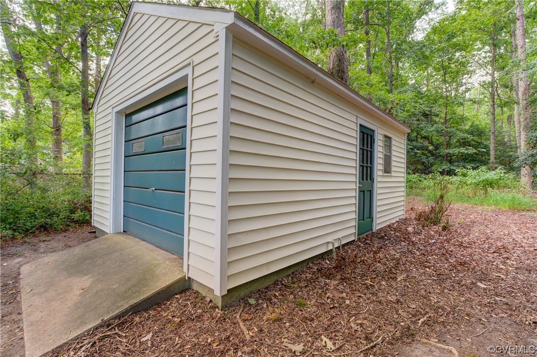 820 Cowan Road Richmond, VA 23235 - Photo 6 of 31 Gallery Image 6