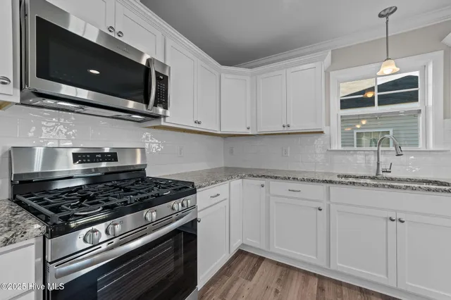 $348,600 | 613 Plymouth Drive, Greenville, NC 27858